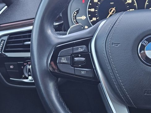 Used 2018 BMW 530i image 29