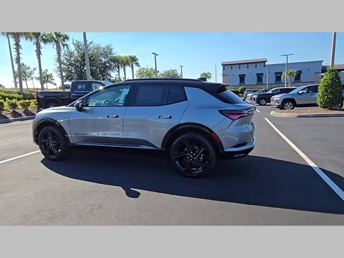 New 2026 Chevrolet Equinox EV RS image 19