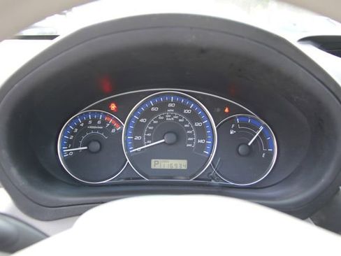 Used 2012 Subaru Forester 2.5X Premium w/ All-Weather Pkg image 19