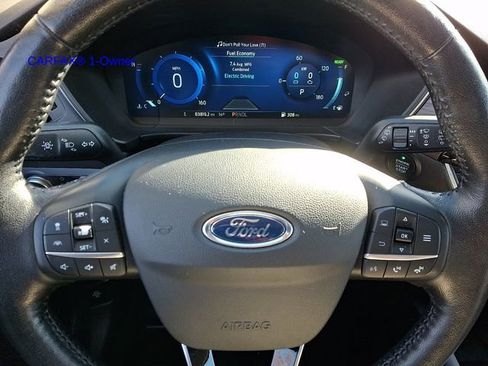 Used 2020 Ford Escape Titanium w/ Titanium Premium Package 2.0 image 22