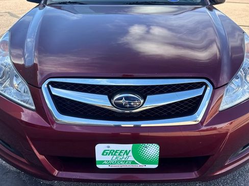 Used 2011 Subaru Legacy 2.5i AWD/4WD image 12