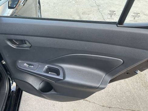Used 2023 Nissan Versa SV image 14