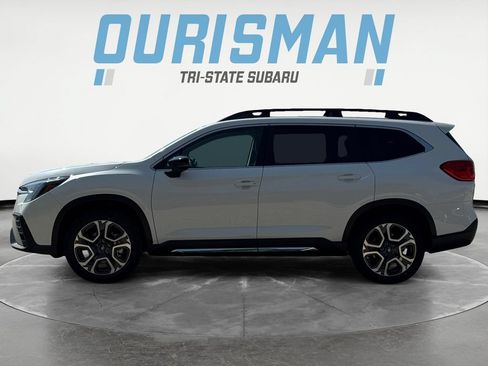 Used 2025 Subaru Ascent Limited w/ Popular Package #2 AWD/4WD image 3