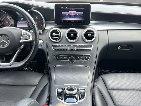 Used 2017 Mercedes-Benz C 300 Sedan image 3