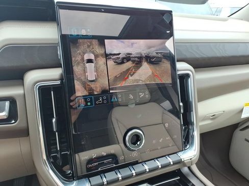 New 2026 GMC Yukon Denali w/ Advanced Technology Package AWD/4WD image 22