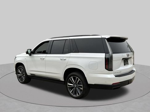 Used 2025 Cadillac Escalade Sport w/ Touring Package AWD/4WD image 9