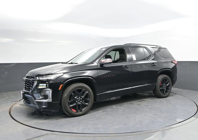 Used 2023 Chevrolet Traverse Premier w/ Redline Edition AWD/4WD image 8