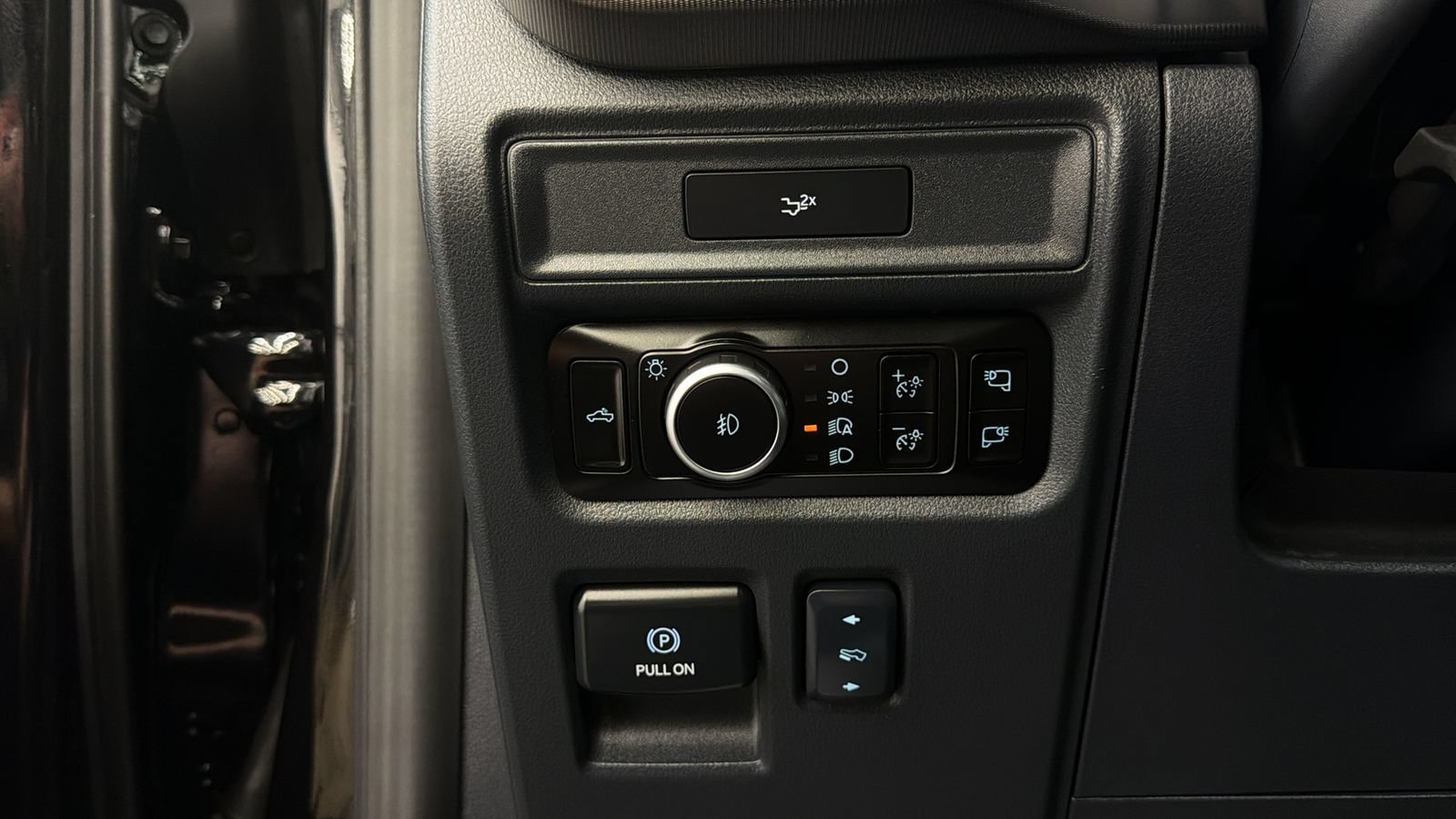 Used 2026 Ford F150 Lariat AWD/4WD image 29