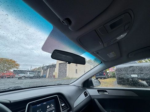 Used 2018 Hyundai Sonata SE image 27