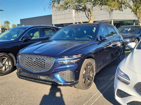 Used 2025 Genesis GV70 3.5T Sport w/ Sport Advanced Package image 3