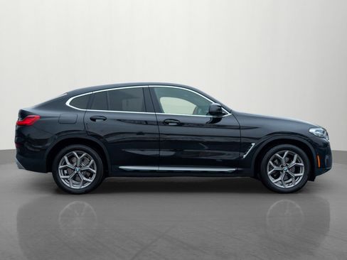 Used 2022 BMW X4 xDrive30i image 8