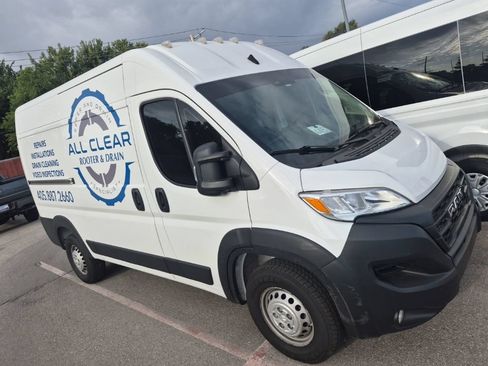 Used 2024 RAM ProMaster 2500 w/ Convenience Group FWD image 26