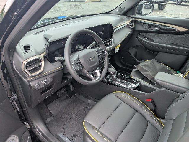 New 2026 Chevrolet TrailBlazer ACTIV w/ Convenience Package FWD image 14