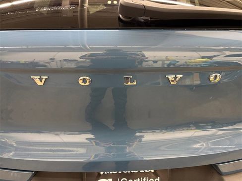 Certified 2023 Volvo XC40 Recharge Ultimate w/ Protection Package Premier image 32