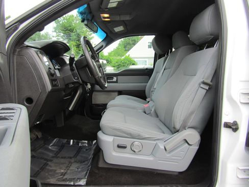 Used 2013 Ford F150 XLT w/ Luxury Equipment Group AWD/4WD image 9