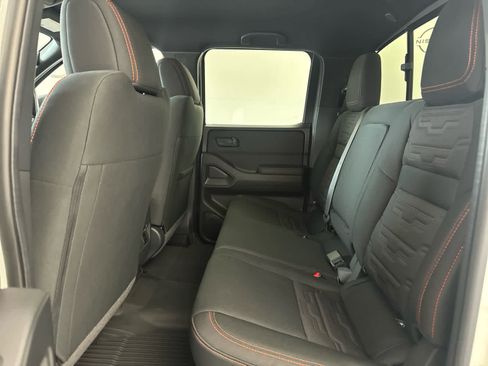 New 2026 Nissan Frontier PRO-4X w/ Pro-4x Convenience Package image 11