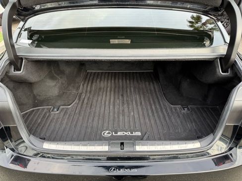 Used 2019 Lexus LS 500 AWD w/ Interior Upgrade Package image 19