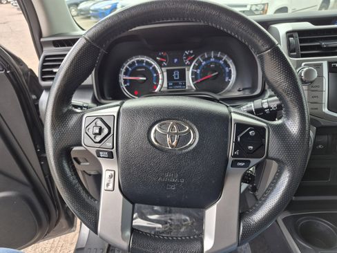Used 2018 Toyota 4Runner SR5 image 9