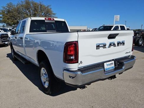 New 2026 RAM 2500 Tradesman AWD/4WD image 34
