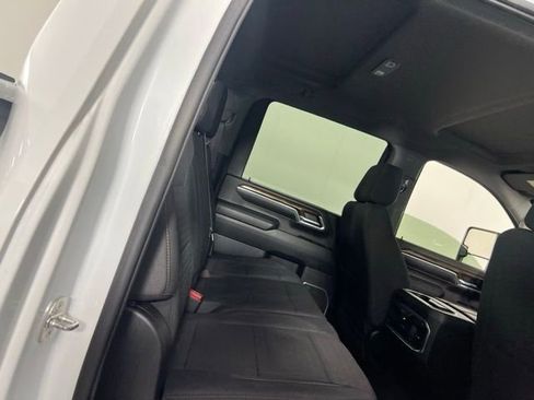 Used 2024 GMC Sierra 3500 SLE w/ SLE Value Package image 25