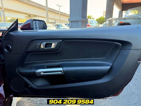 Used 2018 Ford Mustang GT RWD image 20