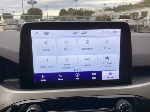 Used 2022 Ford Escape SE w/ SE Sport Appearance Package image 49