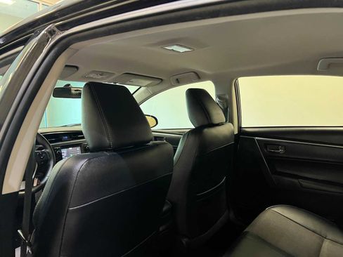 Used 2015 Toyota Corolla S image 15