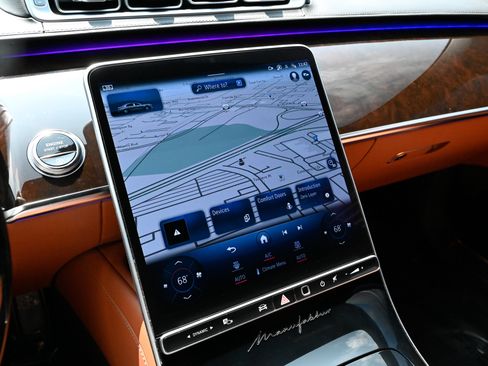 Used 2023 Mercedes-Benz Maybach S 680 4MATIC w/ Manufaktur Leather Package image 28