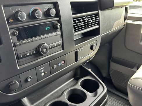 Used 2025 Chevrolet Express 2500 w/ Driver Convenience Package RWD image 12