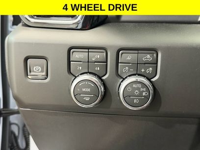 New 2026 GMC Sierra 1500 Denali Ultimate w/ LPO, Black Badging Package