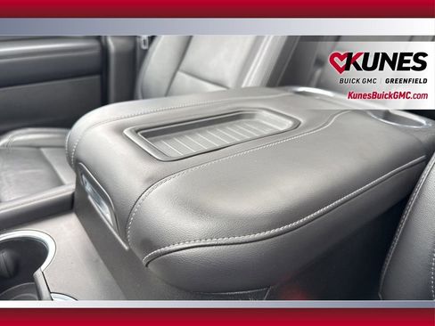 Used 2021 Chevrolet Tahoe Z71 w/ Z71 Signature Package image 24