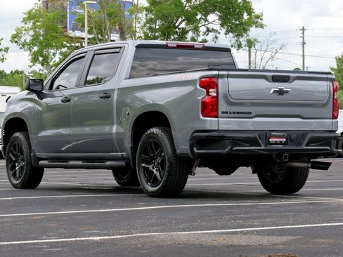 Used 2025 Chevrolet Silverado 1500 Custom Trail Boss w/ Turbomax Blackout Package AWD/4WD image 3