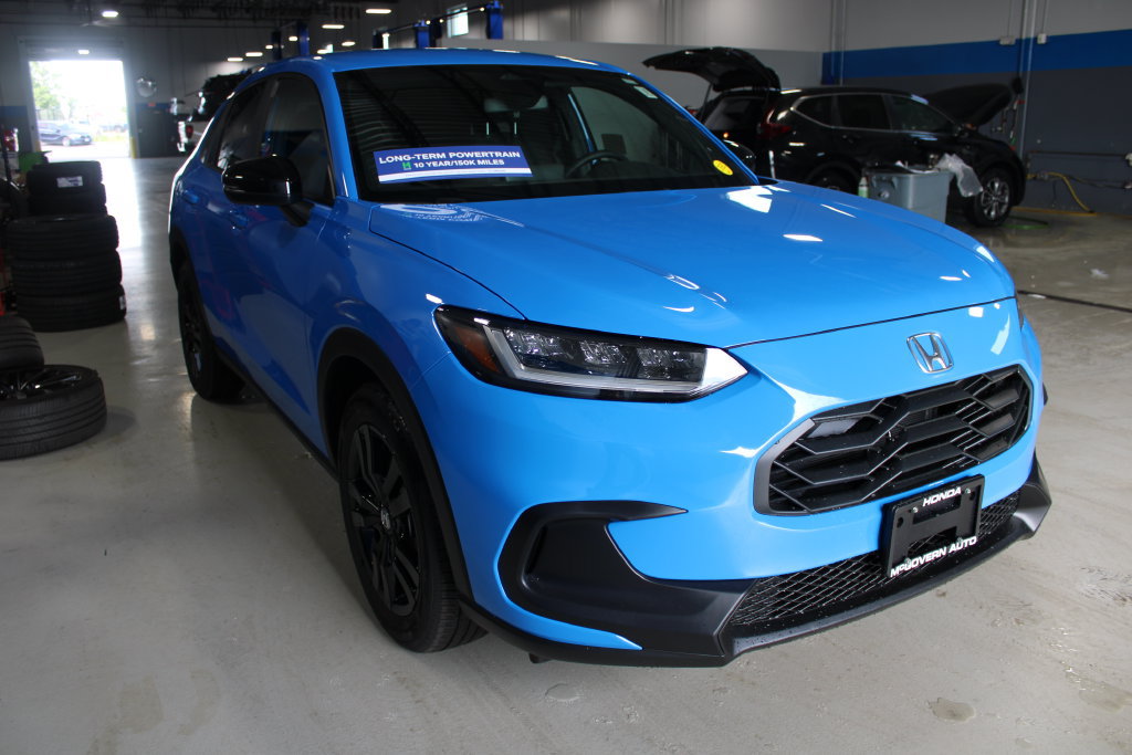 New 2027 Honda HR-V Sport image 3