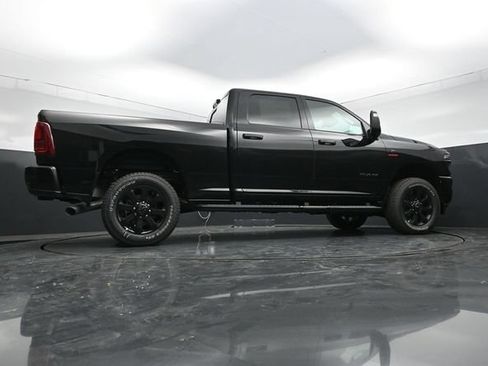 New 2026 RAM 2500 Big Horn AWD/4WD image 60