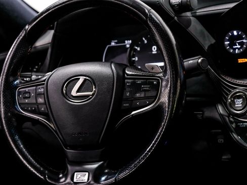 Used 2021 Lexus LS 500 F Sport w/ Accessory Package (Z2) image 25