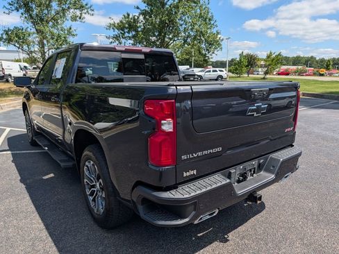Used 2022 Chevrolet Silverado 1500 RST AWD/4WD image 6