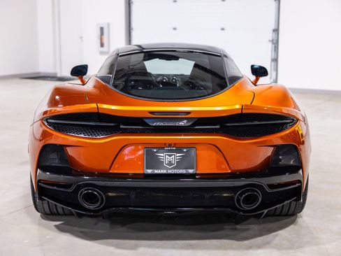 Used 2023 McLaren GT RWD image 8