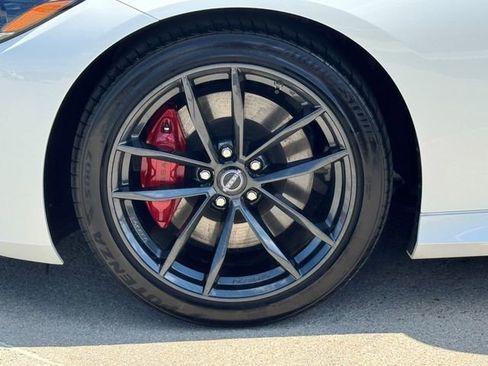 Used 2024 Nissan Z Performance w/ Floor Mat Package RWD image 7