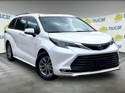 Certified 2024 Toyota Sienna XLE