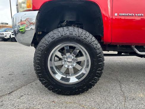 Used 2007 Chevrolet Silverado 2500 LT image 23