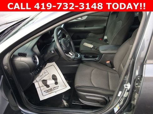 Used 2022 Kia Forte LXS w/ LXS Technology Package image 19