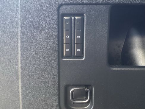 Used 2020 Ford Expedition Limited w/ Equipment Group 303A image 30