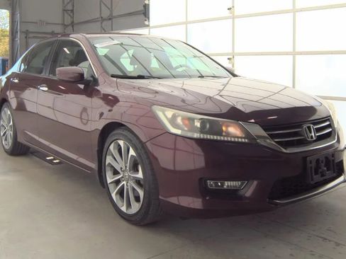 Used 2013 Honda Accord Sport image 3