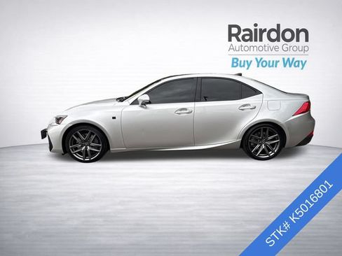 Used 2019 Lexus IS 350 AWD image 4