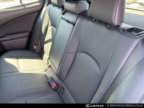 Used 2026 Lexus UX 300h FWD image 26