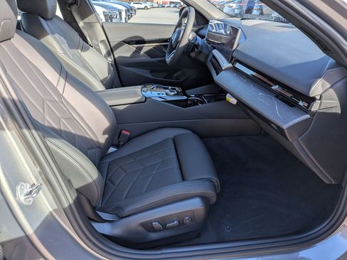 New 2026 BMW 530i w/ M Sport Package image 38