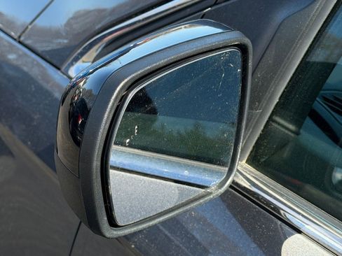 Used 2022 Ford Edge SEL w/ Sport Appearance Package image 11