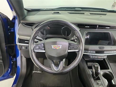 Used 2021 Cadillac XT4 Sport w/ Cold Weather Package image 20