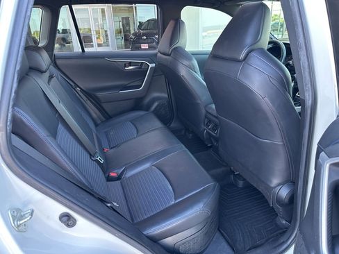 Used 2020 Toyota RAV4 XSE image 17