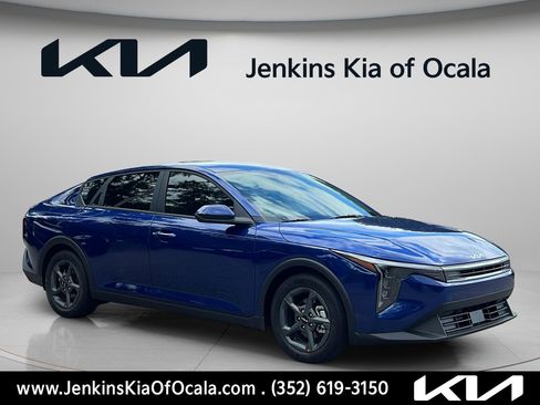 New 2026 Kia K4 FWD image 1